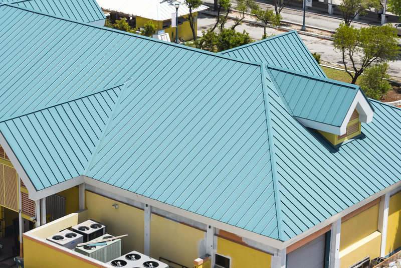 Metal Roofs: Durability and Resilience